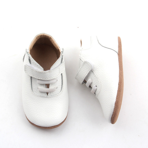 Strapazierfähiger Unisex-Babyschuh aus weichem Leder