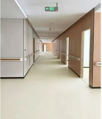 Antibacterial PVC sports flooring for hospitals