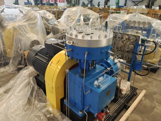 Efficient and precise diaphragm compressor