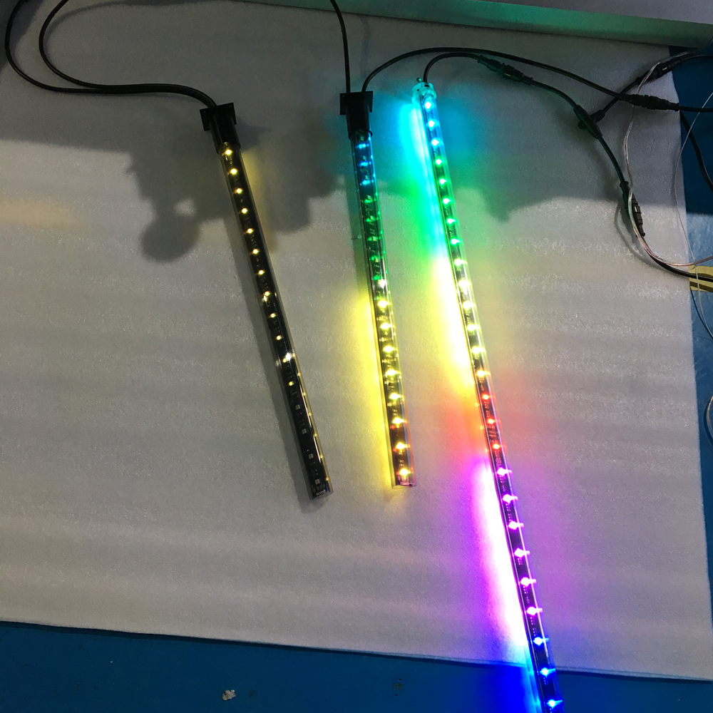 Промена на боја на лустер лесна цевка RGB LED 16 -пиксели