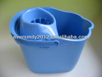 plastic mop bucket with wringer with wheels 15L