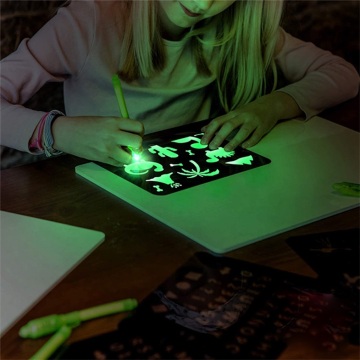 LED tegnebræt med fluorescerende pen