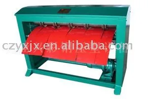 Angel spreads roll forming machine