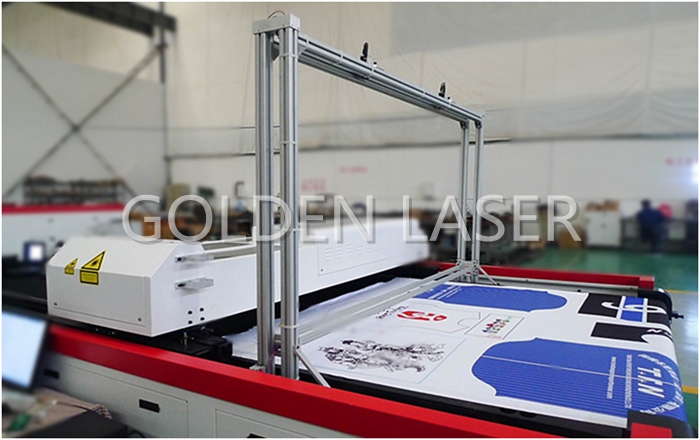 Automatic Laser Cutting Machine for Sublimation Fabrics
