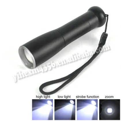 Outdoor Self-defense Bat-Type Flashlight T6 Flashing Bat Flashlight Zoomable