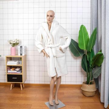 Áo choàng tắm lông cừu rắn Coral 100% polyester Áo choàng spa