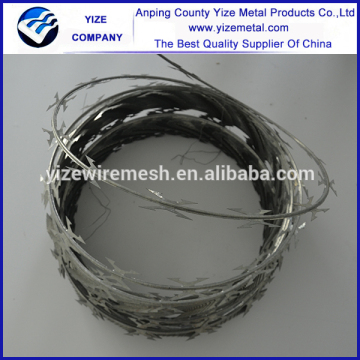 factory excellent razor wire fence / High quality and Low razor barbed wire price