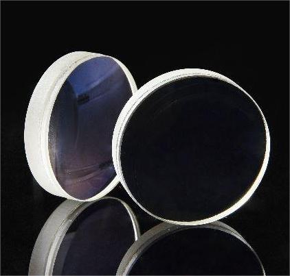 optical lens14