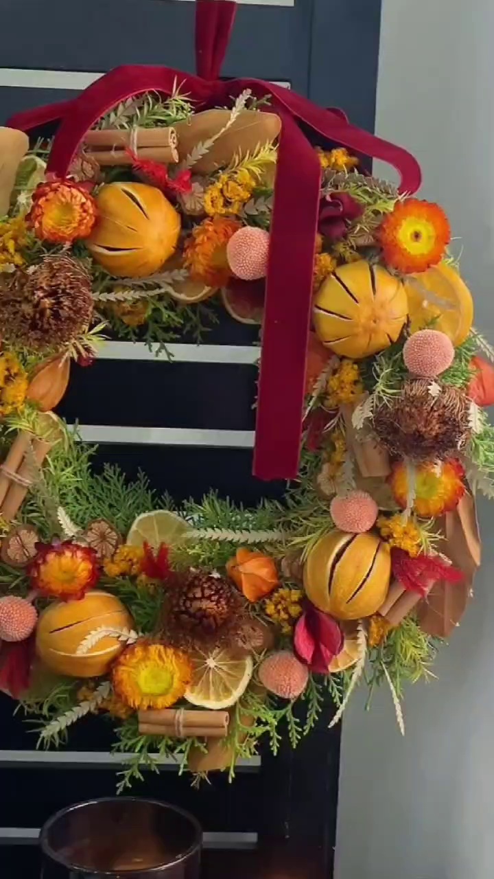 Modern and Stylish Wreath