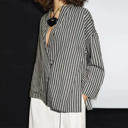 Women's urban minimalist striped cotton blend shirt