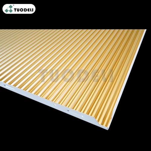 Tuile de plafond composite en aluminium ondulé