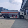 Camión de tanque de aceite jiefang j6l con diseño duradero