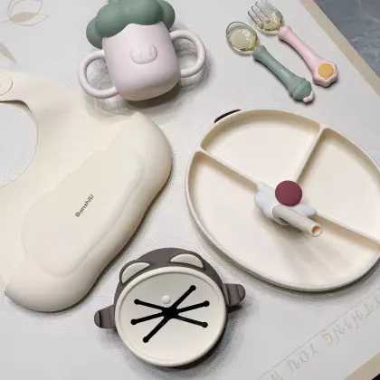 Whimsical Kids Tableware with Cat Face Design