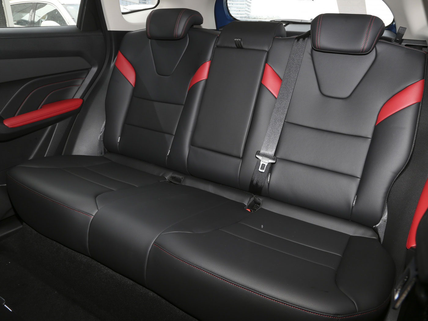 Luxury used & NEW car HAVAL JOLIN pro