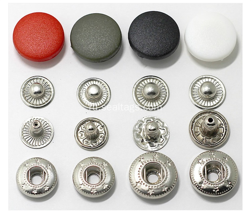 кнопка металлическая. кнопки дельта плюс никель для одежды. кнопки для куртки. фурнитура для одежды кнопки и заклепки 8633a. кнопки на пуховик.