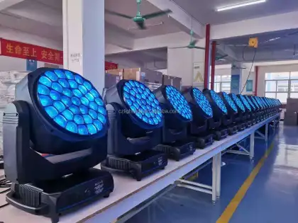 Clay Paky K20 37x15W Beam Wash Zoom B Bee Eye LED Moving Head Light