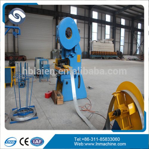 New design numerically controlled barbed wire making machine