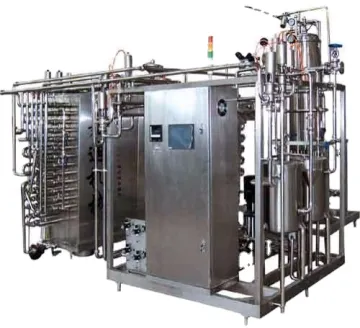 Fruit juice extractor automatic cleaning system