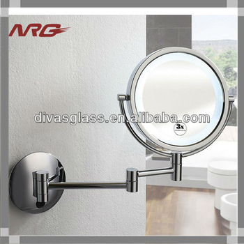 Lighted magnifying mirror frame