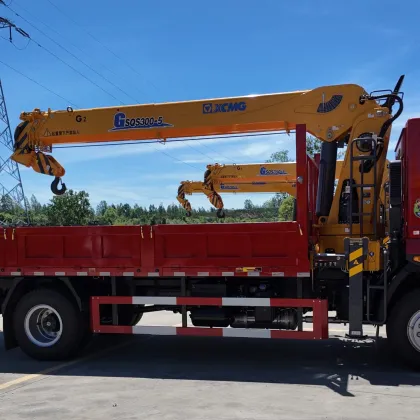 Dongfeng Huashen VX Truck Crane