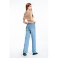 Hellblaue Denim-Hose mit gerader Bein