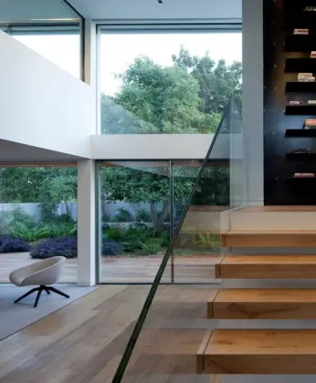 MS2025 Contemporary Floating Stair with Glass Rail