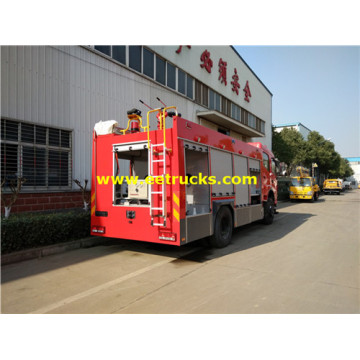 Camions de pompiers de 8 CBM Foam DFAC