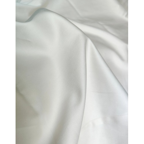 Lençóis minimalistas de cor sólida