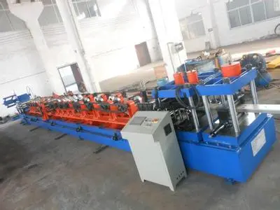 Different types portable c z purlin frame roll forming machinery