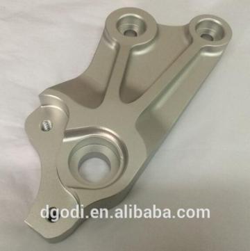 cnc milling aluminum motorcycle rear swing arm