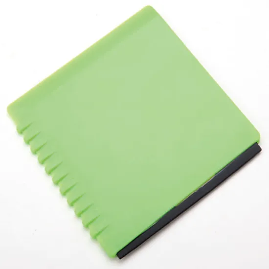 Professional Heavy-Duty Ice Scraper for Efficient Car Windshield De-Icing