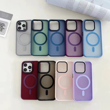 Cas de téléphone mat à époque mateuse pour l'iPhone 15 Pro Max, iPhone 15 Pro, iPhone 11/12/13/14/15/16 Pro Max avec fonctionnalité magnétique