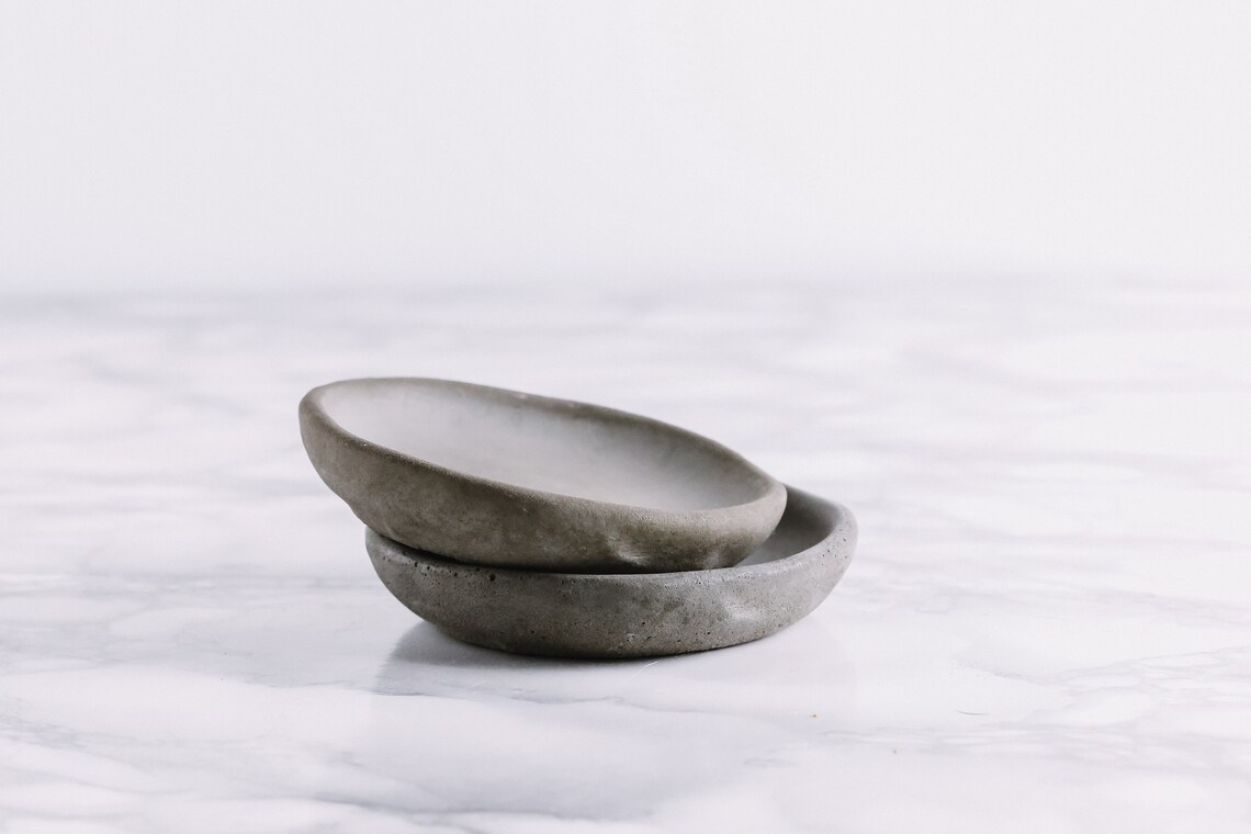 Grey Concrete Small Plate Cement Display Tray