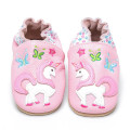 Encantadores zapatos de cuero suave de unicornio de unicornio rosa