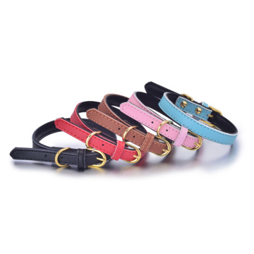Leather dog collar with gold buckle collar