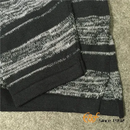 Short Sleeves Crew Collar Stripe Slit Sweater for Men