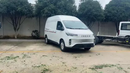 IVECO Bread small refrigerated truck