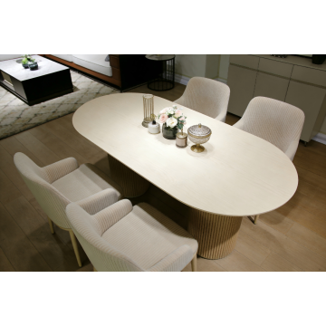 Овальный обеденный стол с хранением - многофункциональный стол