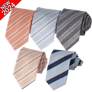 2024 High-Quality Men's 100% Silk Stripe Pattern Neckties for Wholesale and Custom OEM Orders