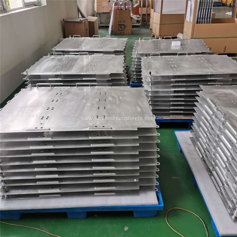 Aluminum water cooling cold plate for PV panel