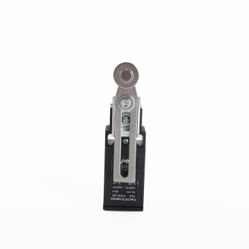 XCKP2145N12 Limit Switch Sensor - 240 VAC, 10A, Plastic