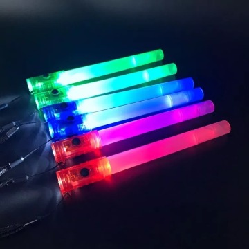 캠핑, 하이킹, 사냥 및 낚시를위한 글로우 스틱 토치가있는 EDC 야외 멀티 툴 휘파람