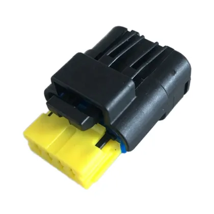 SICMA 1.5 Series 4-Way Female Waterproof Black Auto Connector