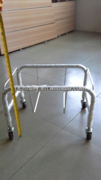 Mobile Holder for shopping basket, Wire Metal Basket Rack with 4 wheels