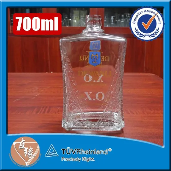 Wholesale original brand XO liquor luxury embossed glass bottles 700 ml square shaped