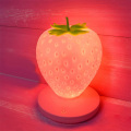 LED lampe à fraises en silicone mignonne