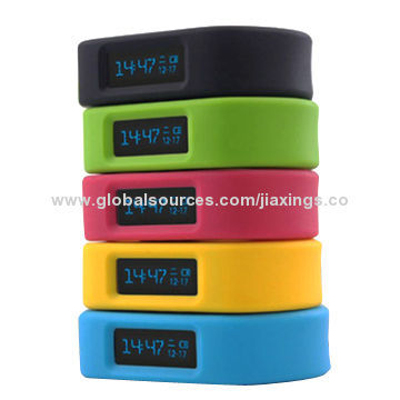 2014 New Products Bluetooth Smart Bracelets, OEM Orders are Welcome