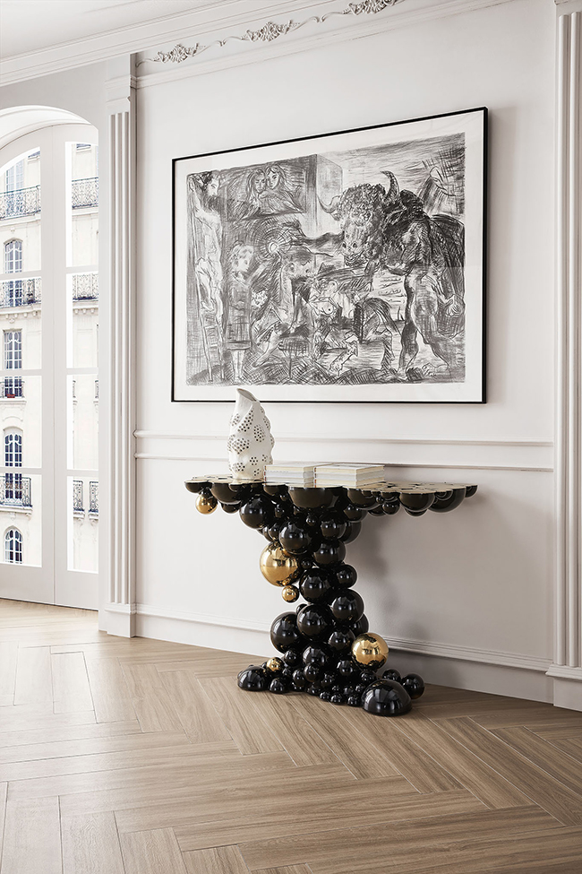 Black And Gold Beads Console Tables