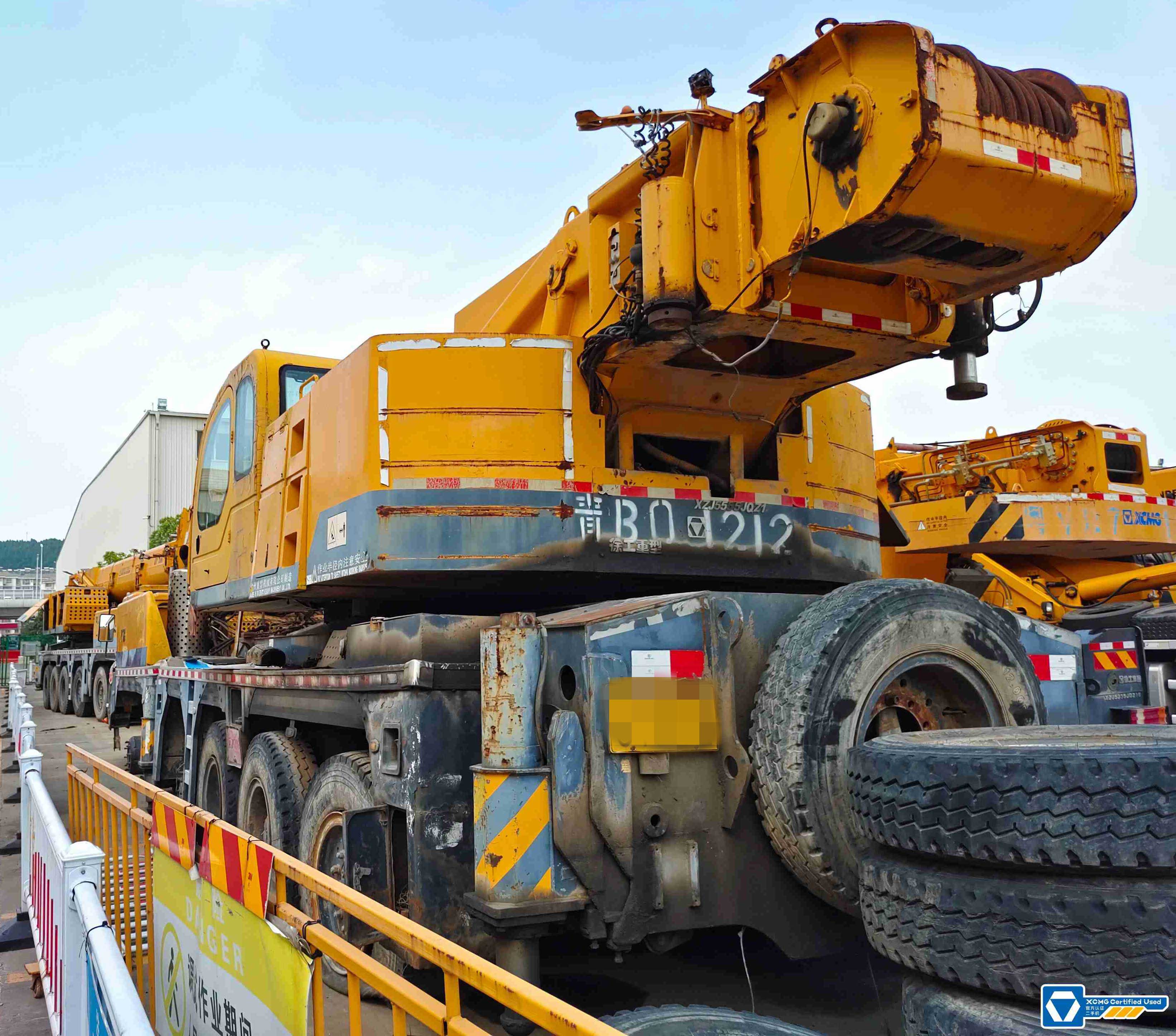 used-crane-outrigger-pressure-gauge-- used-crane-outrigger-pressure-gauge--