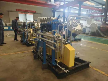 High pressure gas booster diaphragm compressor